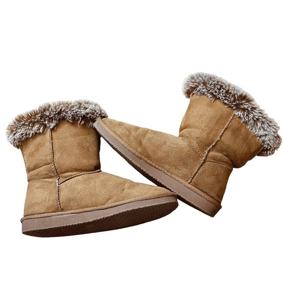Furry Mid-Calf Winter Slip-On Boots - Picture 8 of 14
